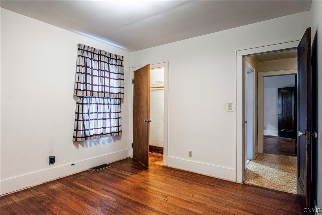 2811 Ogden Place Utica, NY 13501 - Photo 40 of 50