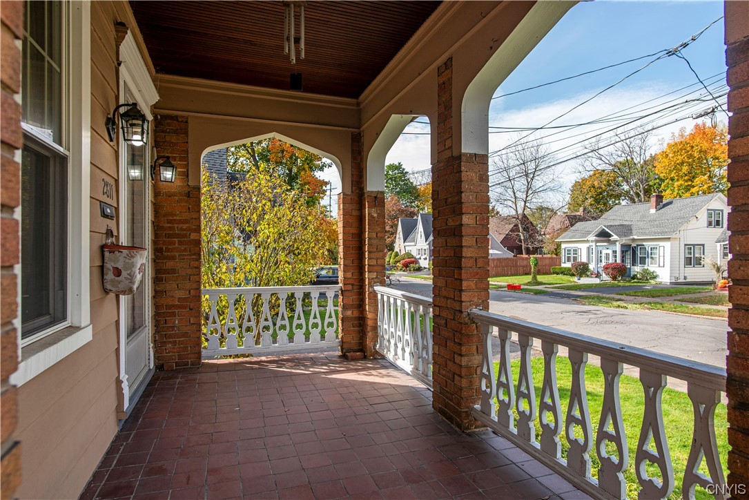 2811 Ogden Place Utica, NY 13501 - Photo 4 of 50