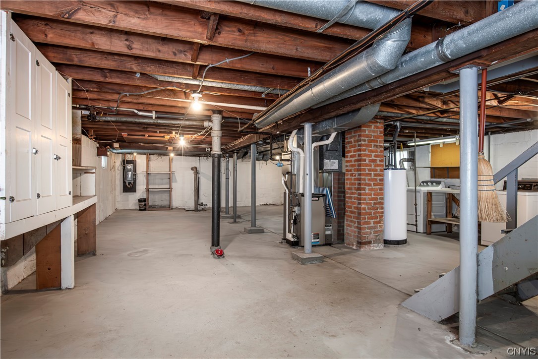 2811 Ogden Place Utica, NY 13501 - Photo 44 of 50