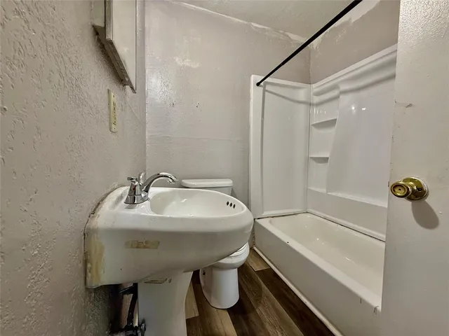 $1,000 | 815 Southeast 18th Street, Unit C, Mineral Wells, TX 76067