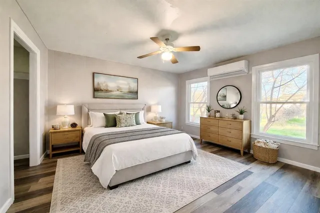 $1,000 | 815 Southeast 18th Street, Unit C, Mineral Wells, TX 76067