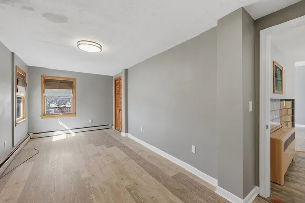 $1,965 | 586 Franklin Street, Unit 1, Worcester, MA 01604