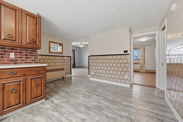 $1,965 | 586 Franklin Street, Unit 1, Worcester, MA 01604