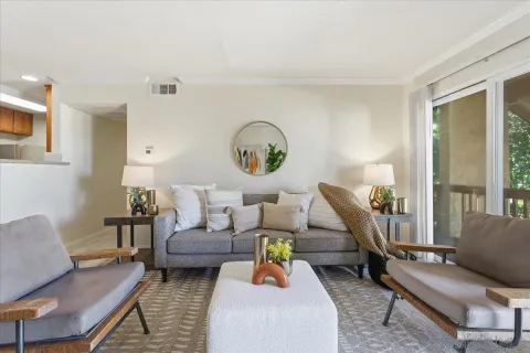 $469,999 | 180 Chambers Street, Unit 21, El Cajon, CA 92020