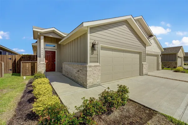 $1,595 | 9848 Grosbeak Lane, Magnolia, TX 77354