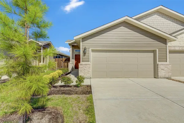 $1,595 | 9848 Grosbeak Lane, Magnolia, TX 77354