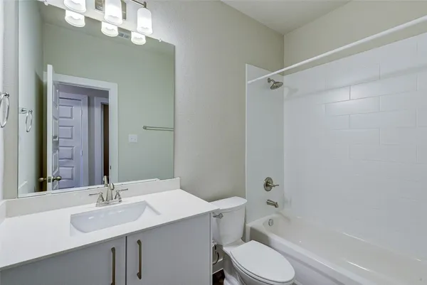 $1,595 | 9848 Grosbeak Lane, Magnolia, TX 77354