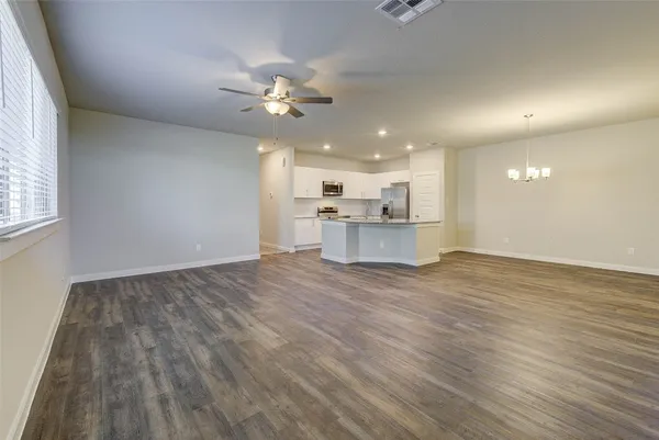 $1,595 | 9848 Grosbeak Lane, Magnolia, TX 77354