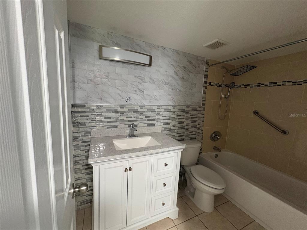3845 South Lake Drive, Unit 191 Tampa, FL 33614 - Photo 21 of 33