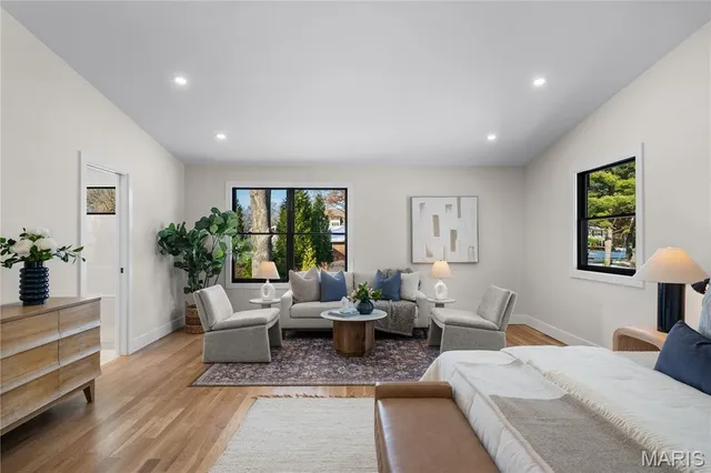 $2,775,000 | 1534 Woodgate Drive, Frontenac, MO 63131