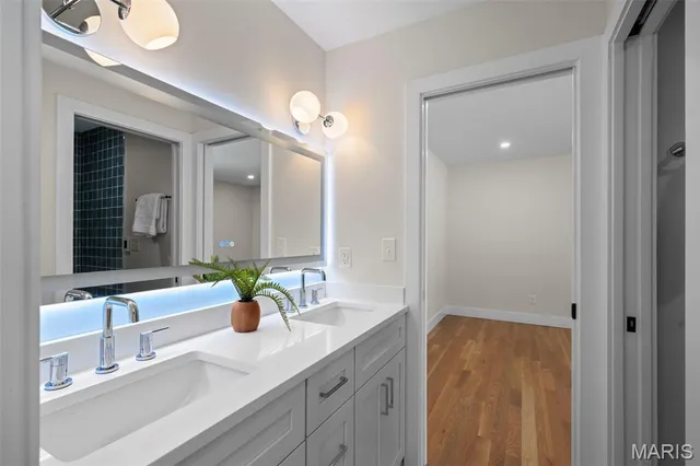 $2,775,000 | 1534 Woodgate Drive, Frontenac, MO 63131