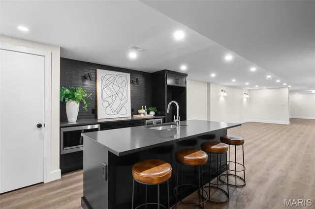 $2,775,000 | 1534 Woodgate Drive, Frontenac, MO 63131