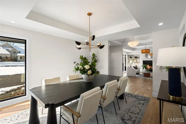 $2,775,000 | 1534 Woodgate Drive, Frontenac, MO 63131