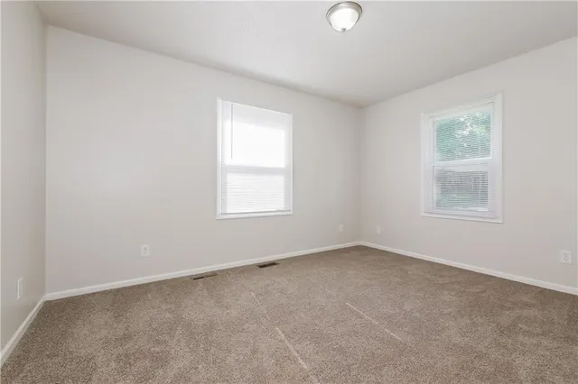 $1,455 | 5228 Marsh Avenue, Kansas City, MO 64129