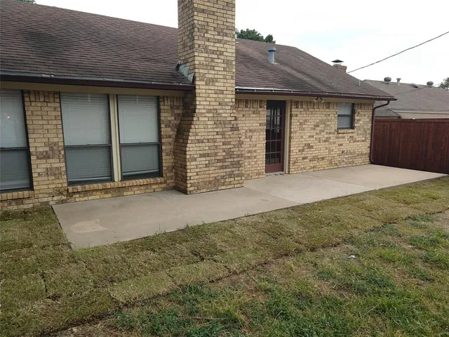 $2,100 | 2601 Partridge Avenue, Arlington, TX 76017