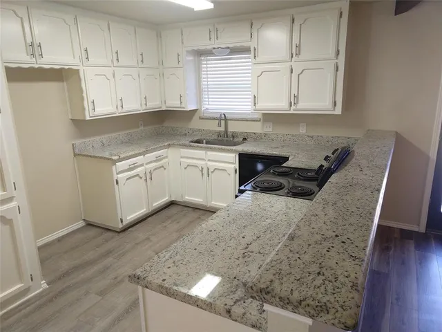 $2,100 | 2601 Partridge Avenue, Arlington, TX 76017