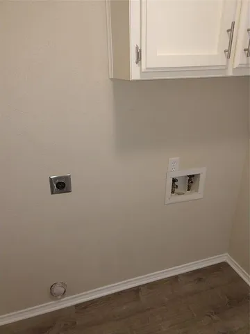 $2,100 | 2601 Partridge Avenue, Arlington, TX 76017