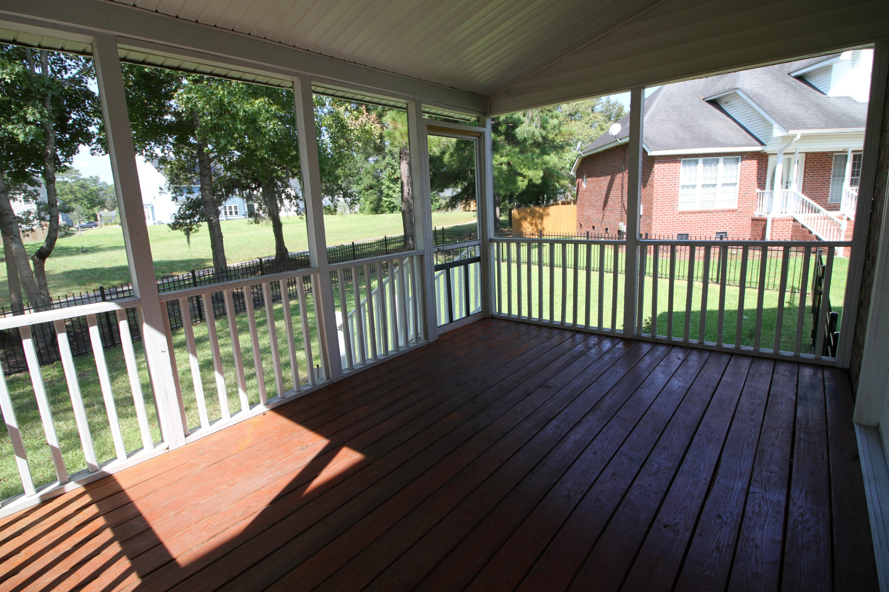 1319 Kingfisher Circle Hanahan, SC 29410 - Photo 11 of 13 1319 Kingfisher