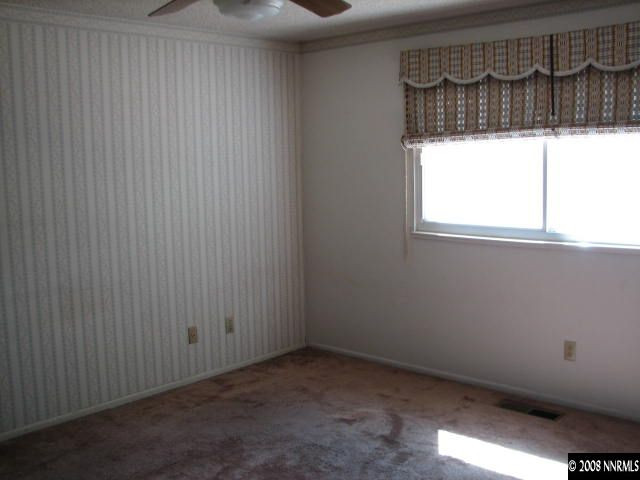1290 East Huffaker Lane Reno, NV 89511 - Photo 8 of 9 Photo 8