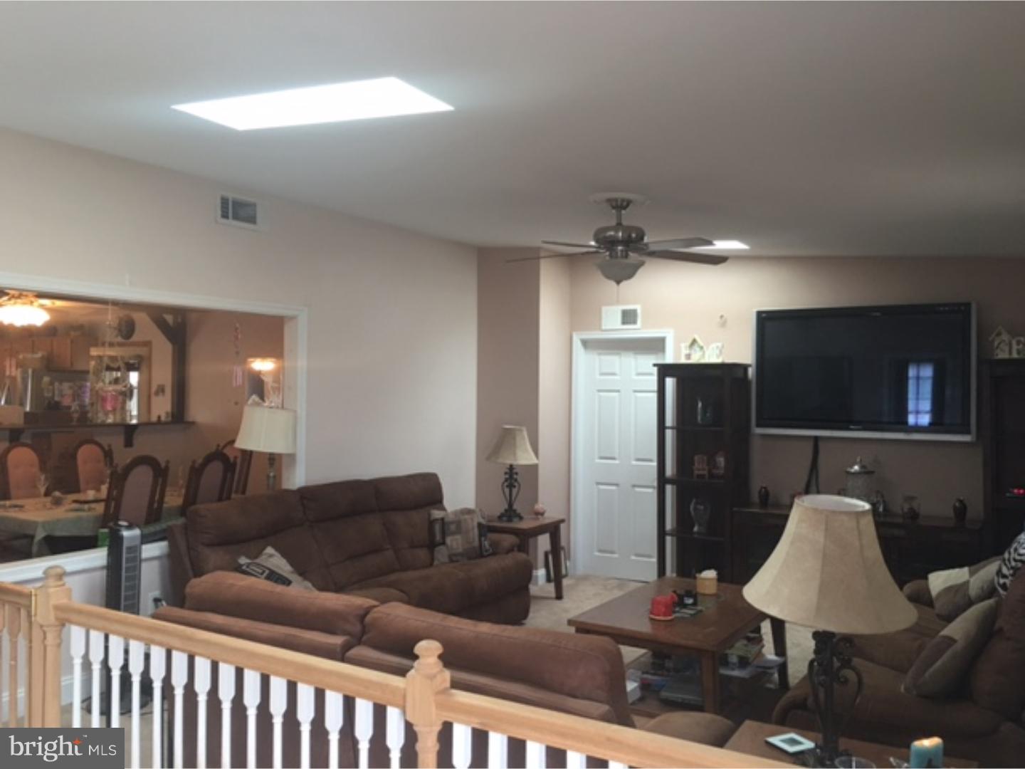 64 Butternut Road Levittown, PA 19057 - Photo 12 of 23 Living Room