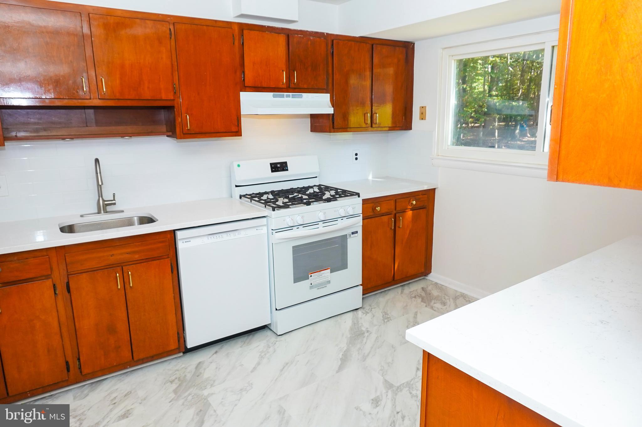 7019 Redmiles Road Laurel, MD 20707 - Photo 12 of 59 Kitchen View 1