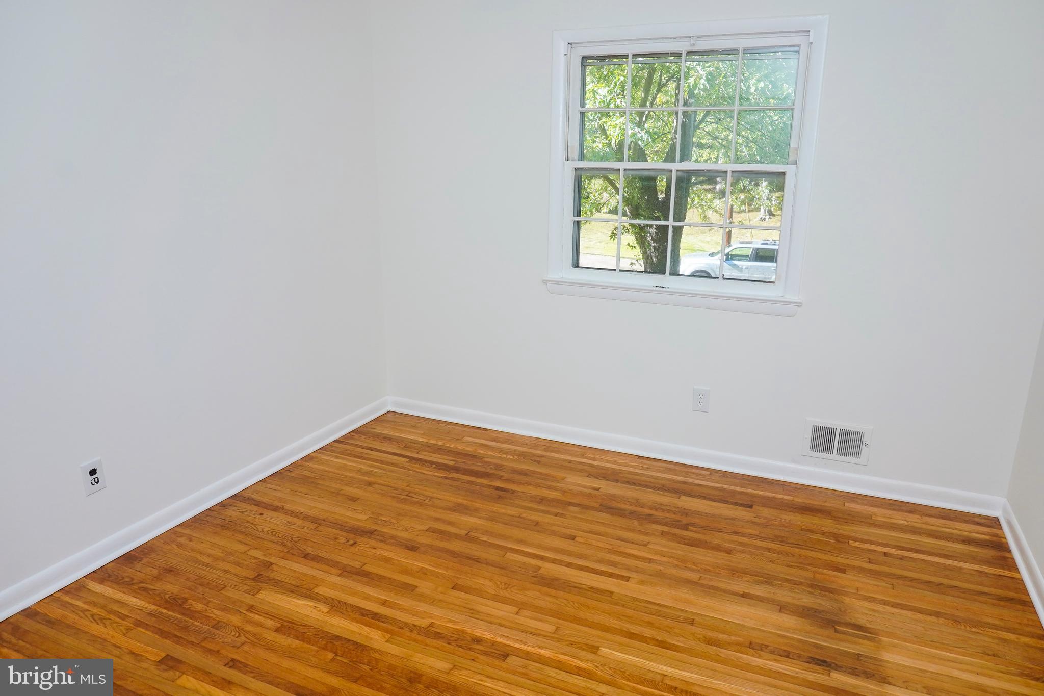 7019 Redmiles Road Laurel, MD 20707 - Photo 28 of 59 1st Bedroom View 3