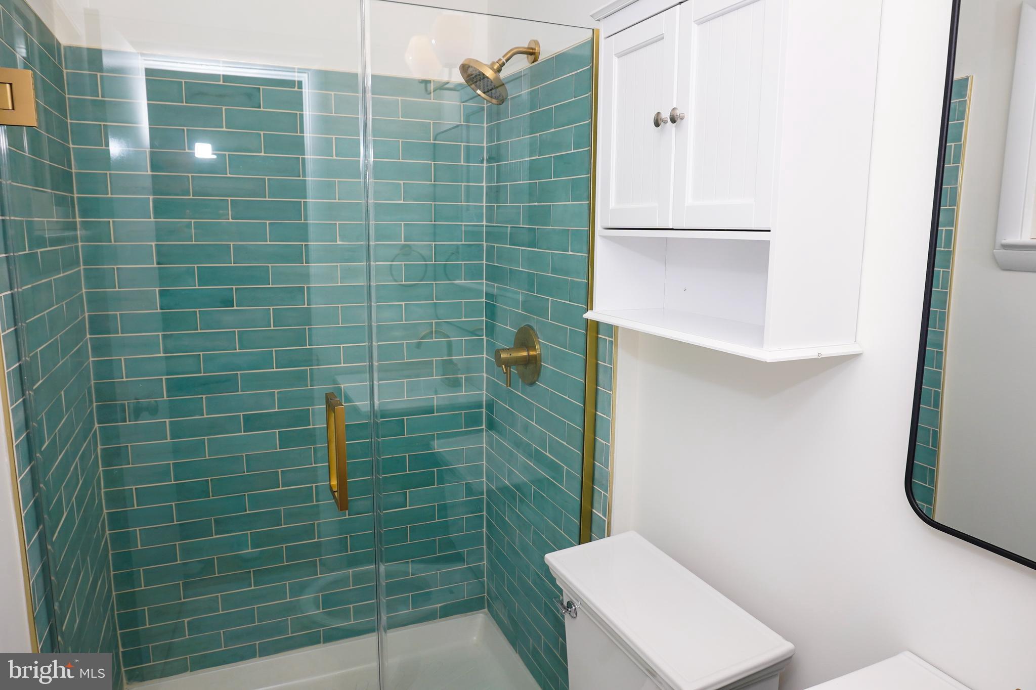 7019 Redmiles Road Laurel, MD 20707 - Photo 36 of 59 Main Bath View 1