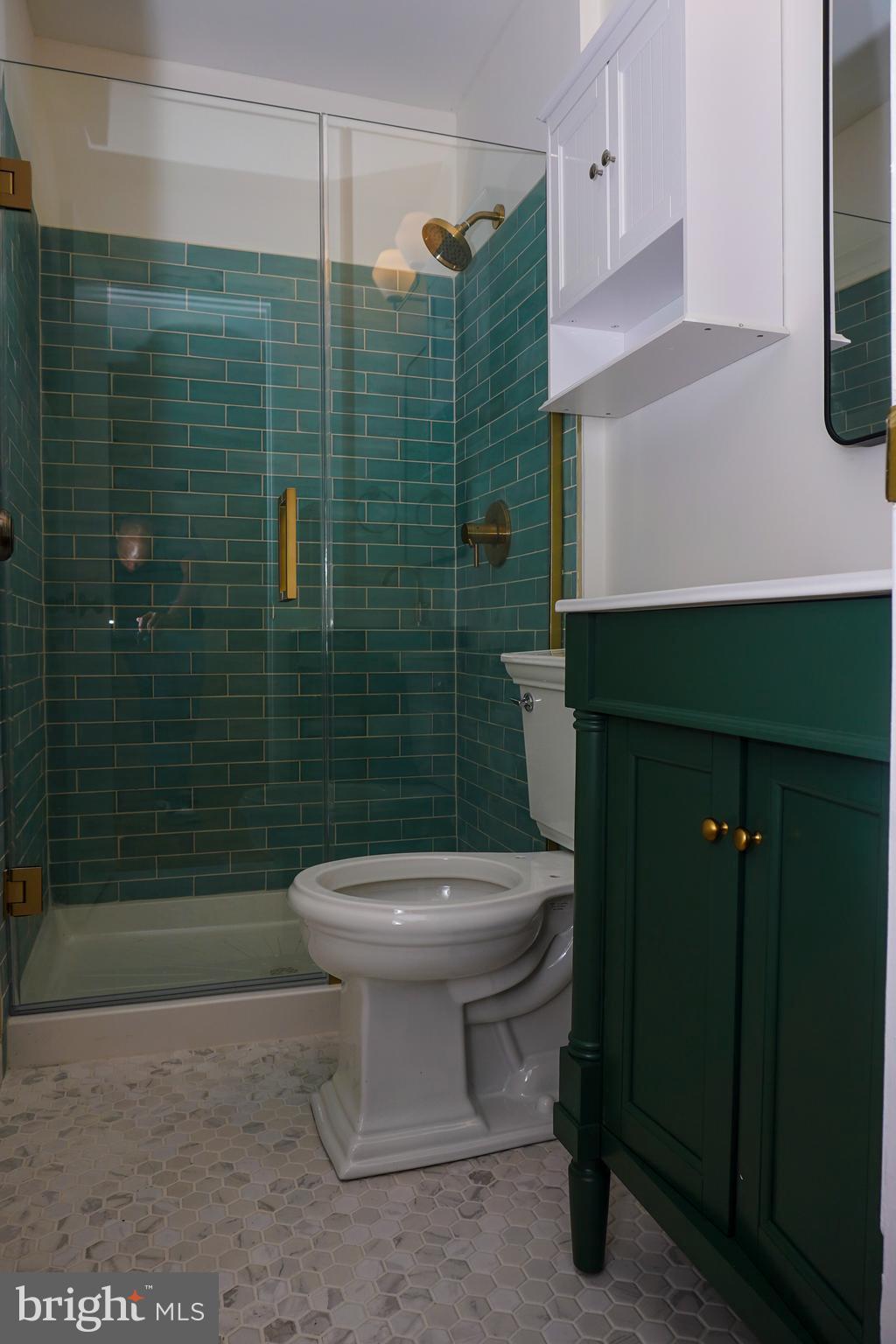 7019 Redmiles Road Laurel, MD 20707 - Photo 37 of 59 Main Bath View 2
