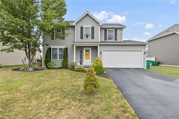 $424,900 | 2396 Hobble Bush Lane, Hamburg, NY 14085