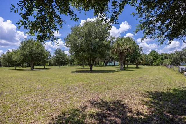 $437,000 | 16011 County Road 325, Hawthorne, FL 32640