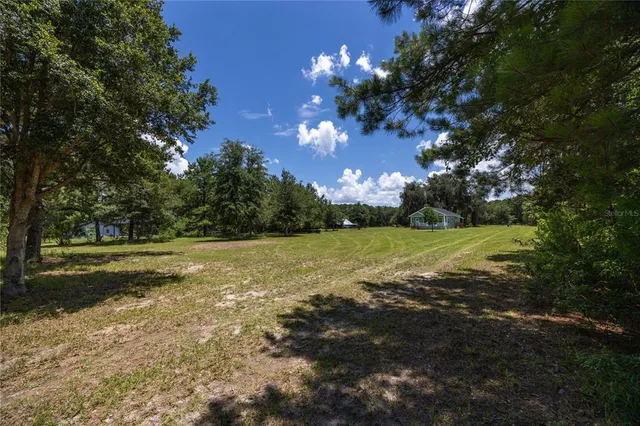 $437,000 | 16011 County Road 325, Hawthorne, FL 32640