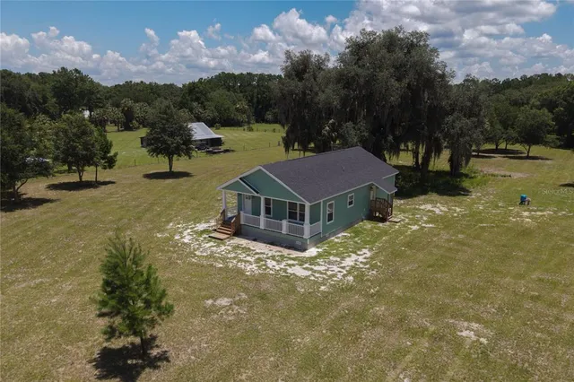 $437,000 | 16011 County Road 325, Hawthorne, FL 32640