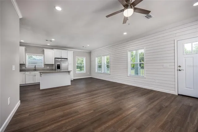 $437,000 | 16011 County Road 325, Hawthorne, FL 32640