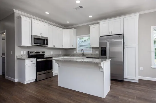 $437,000 | 16011 County Road 325, Hawthorne, FL 32640