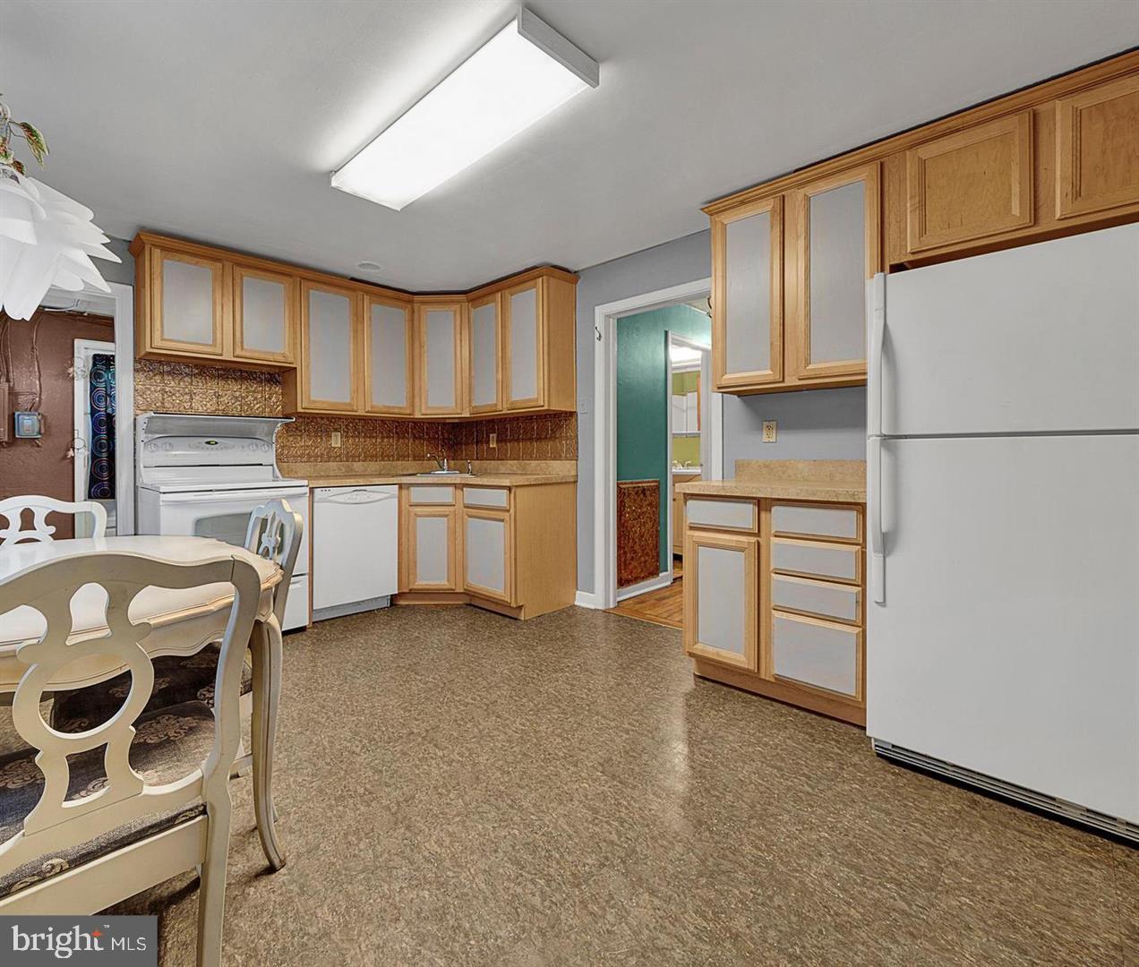 505 Horsham Road Horsham, PA 19044 - Photo 9 of 14 Gallery Image 9