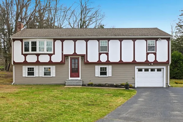 $799,900 | 6 Childs Circle, Framingham, MA 01701