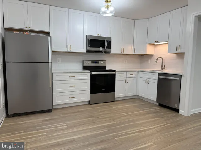 $1,975 | 7308 East Springbrook Court, Middletown, MD 21769