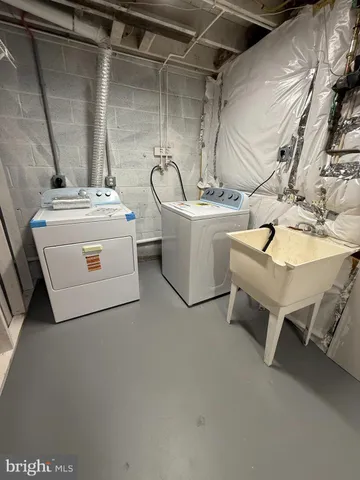 $1,975 | 7308 East Springbrook Court, Middletown, MD 21769