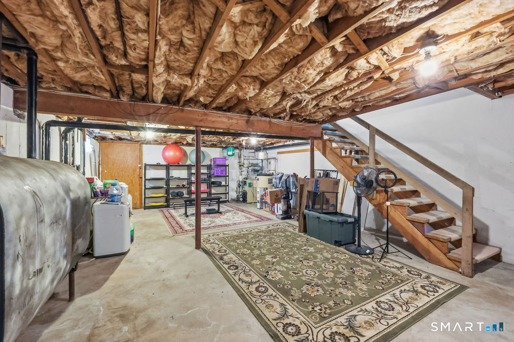153 Maple Street Manchester, CT 06040 - Photo 21 of 31