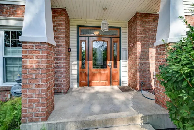 $299,000 | 127 Shato Lane, Monona, WI 53716