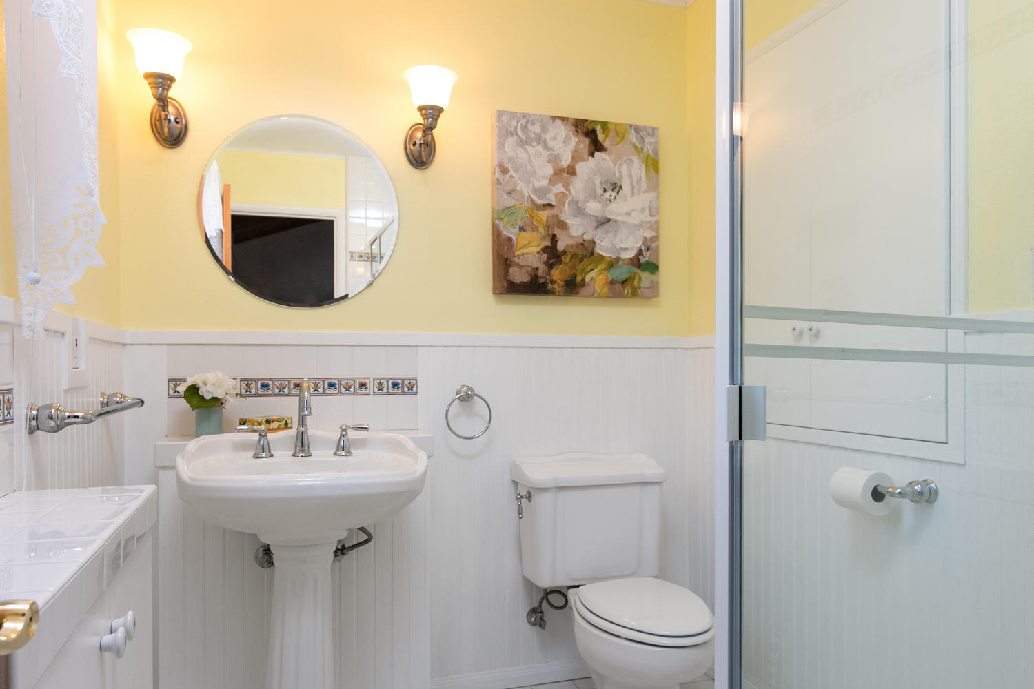 186 Sierra Vista Road Montecito, CA 93108 - Photo 22 of 47 22 - Upstairs Master Bath