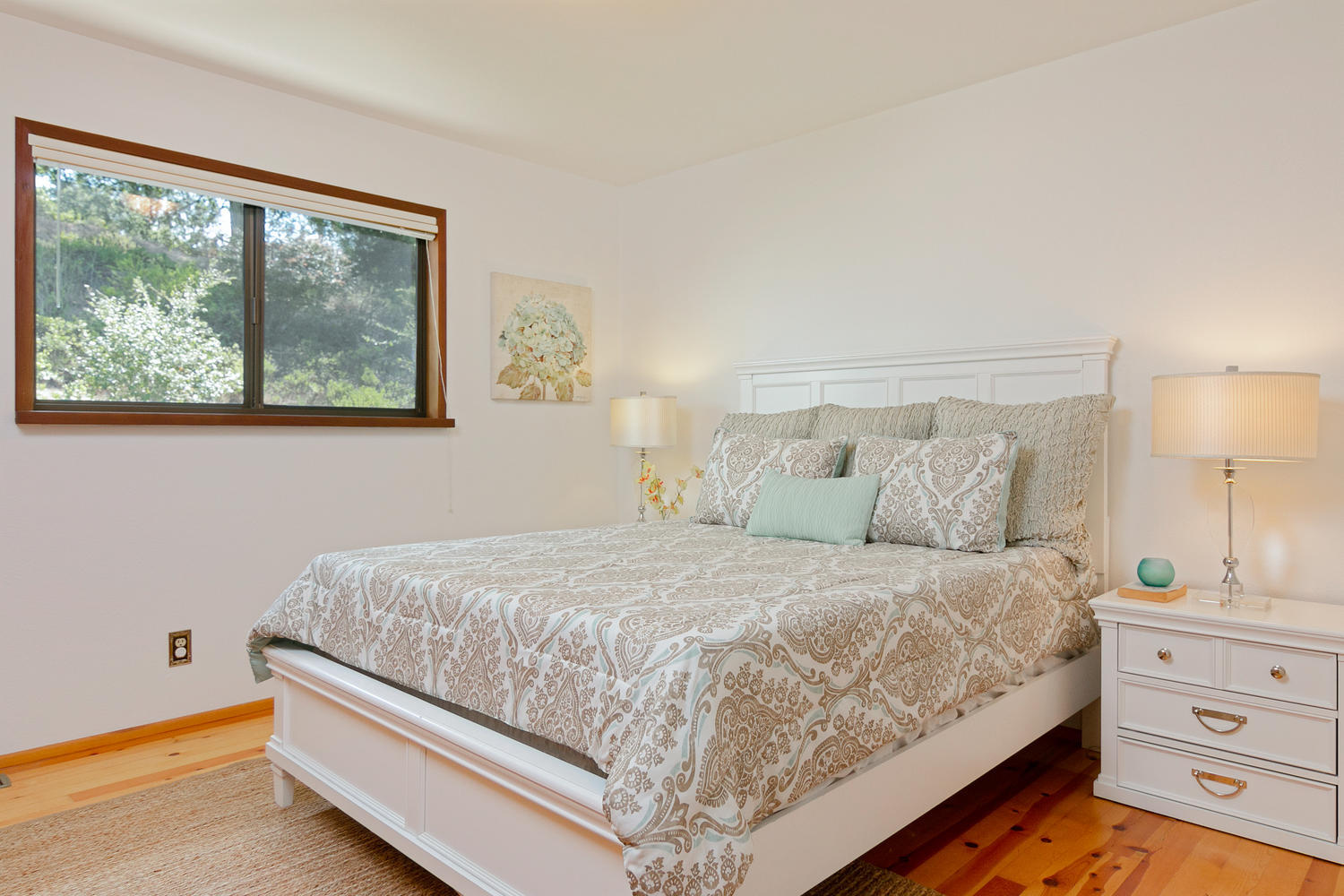186 Sierra Vista Road Montecito, CA 93108 - Photo 29 of 47 29 - Bedroom