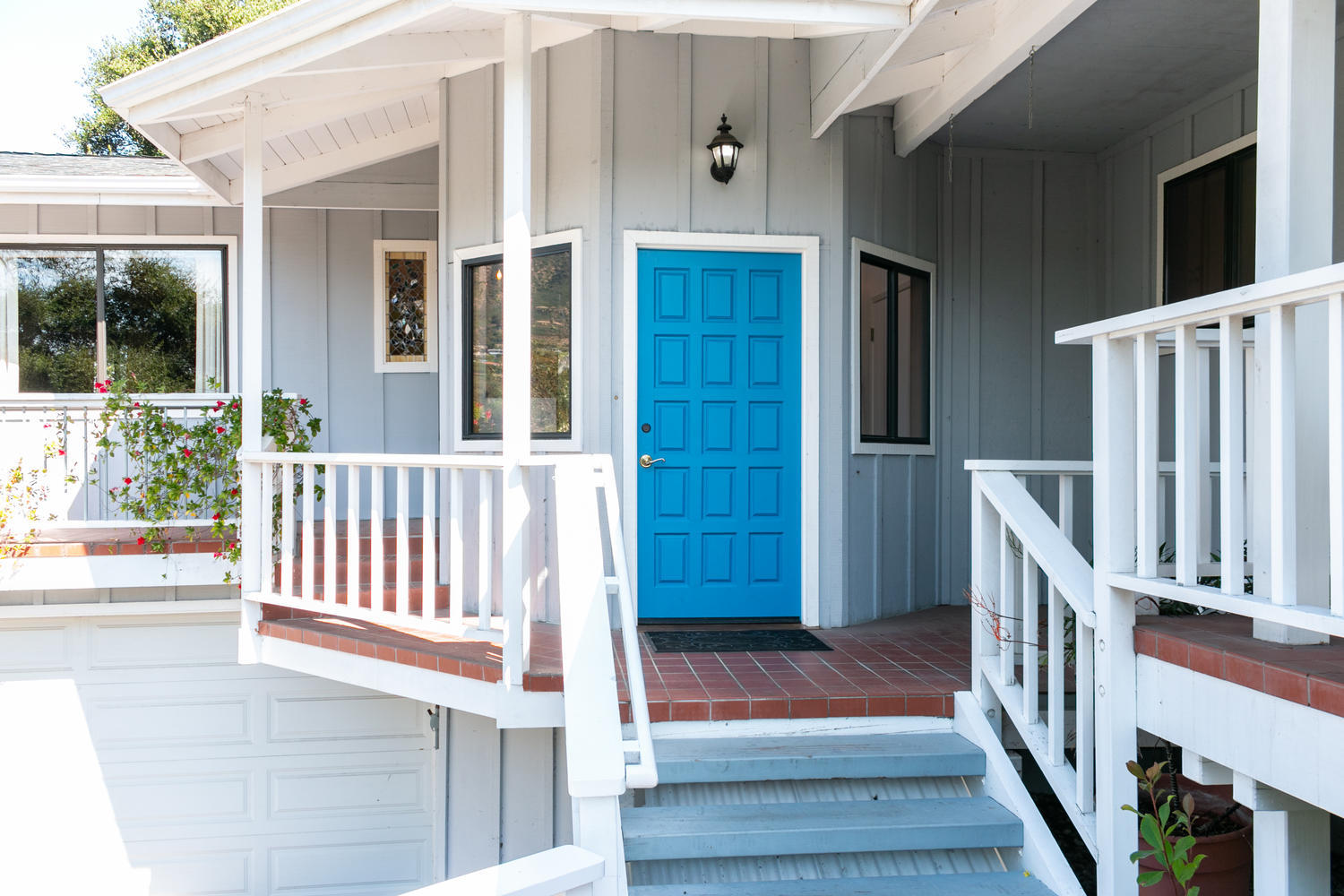 186 Sierra Vista Road Montecito, CA 93108 - Photo 4 of 47 04 - Front Entry