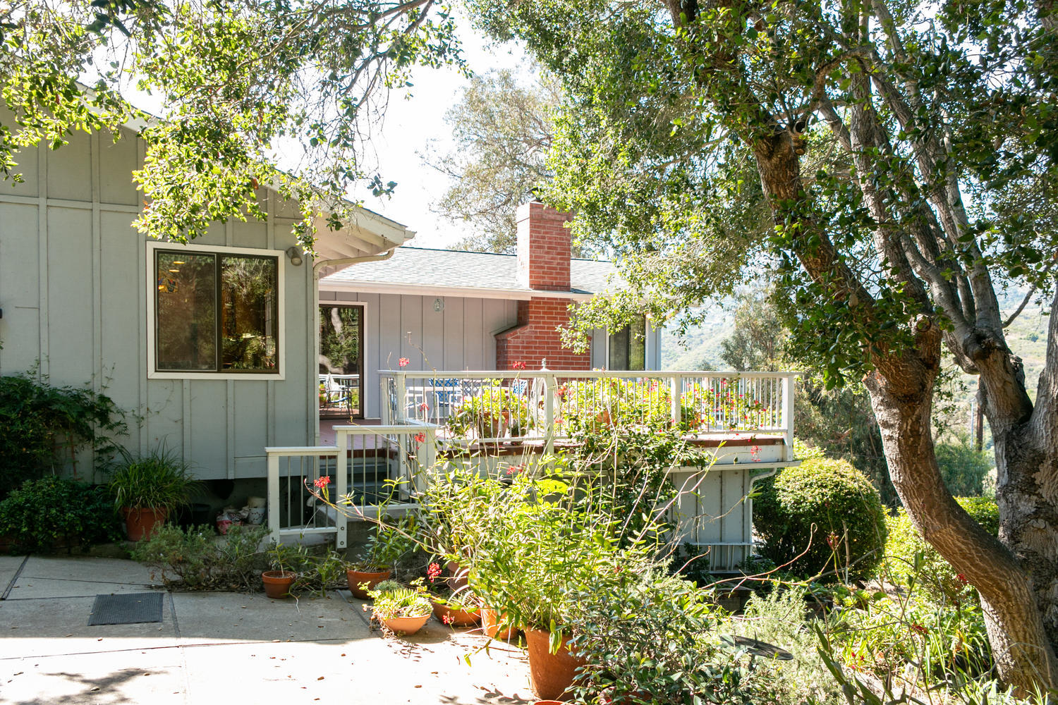 186 Sierra Vista Road Montecito, CA 93108 - Photo 43 of 47 43 - Exterior Back