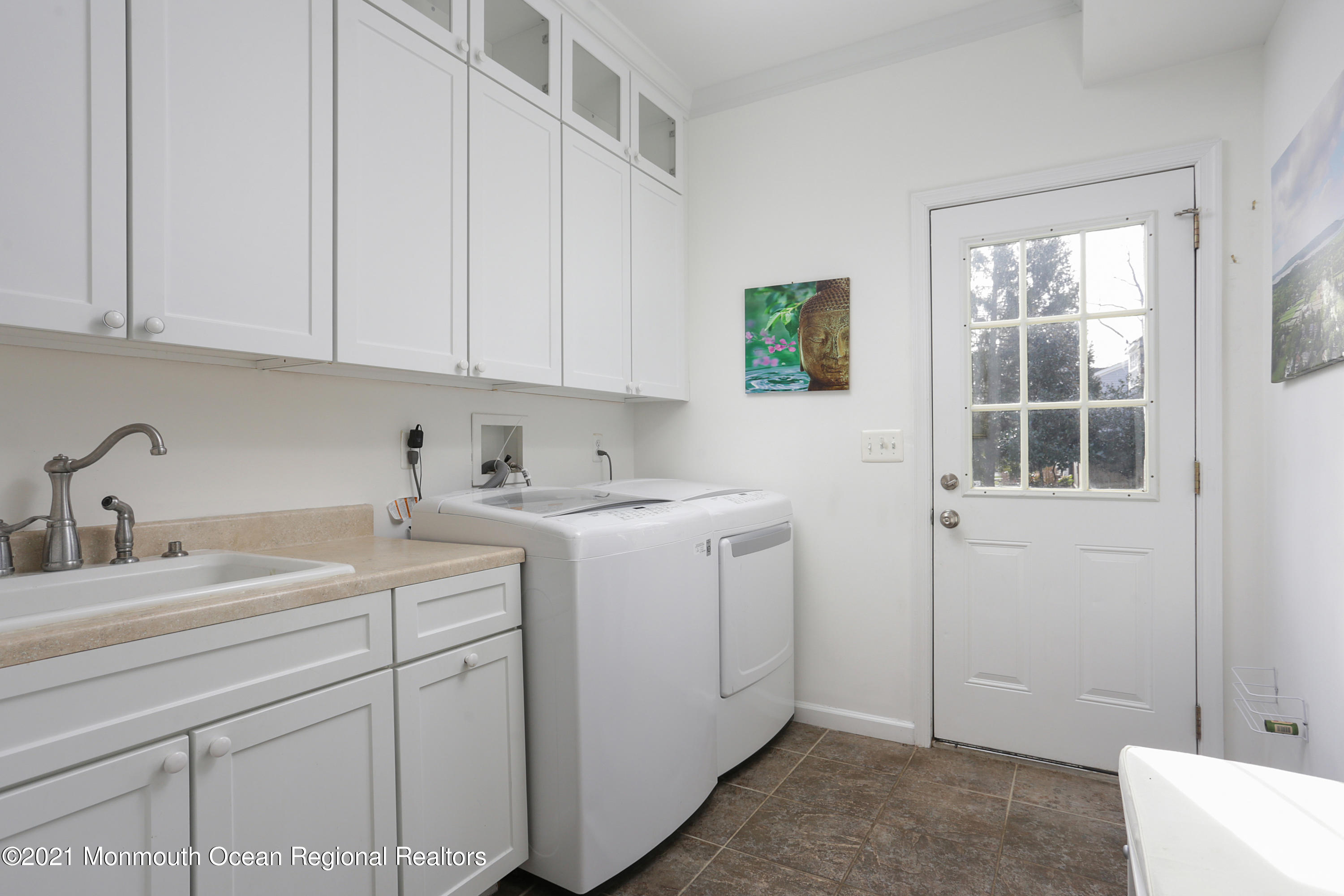 147 Black Point Road Rumson, NJ 07760 - Photo 19 of 34 Laundry Room
