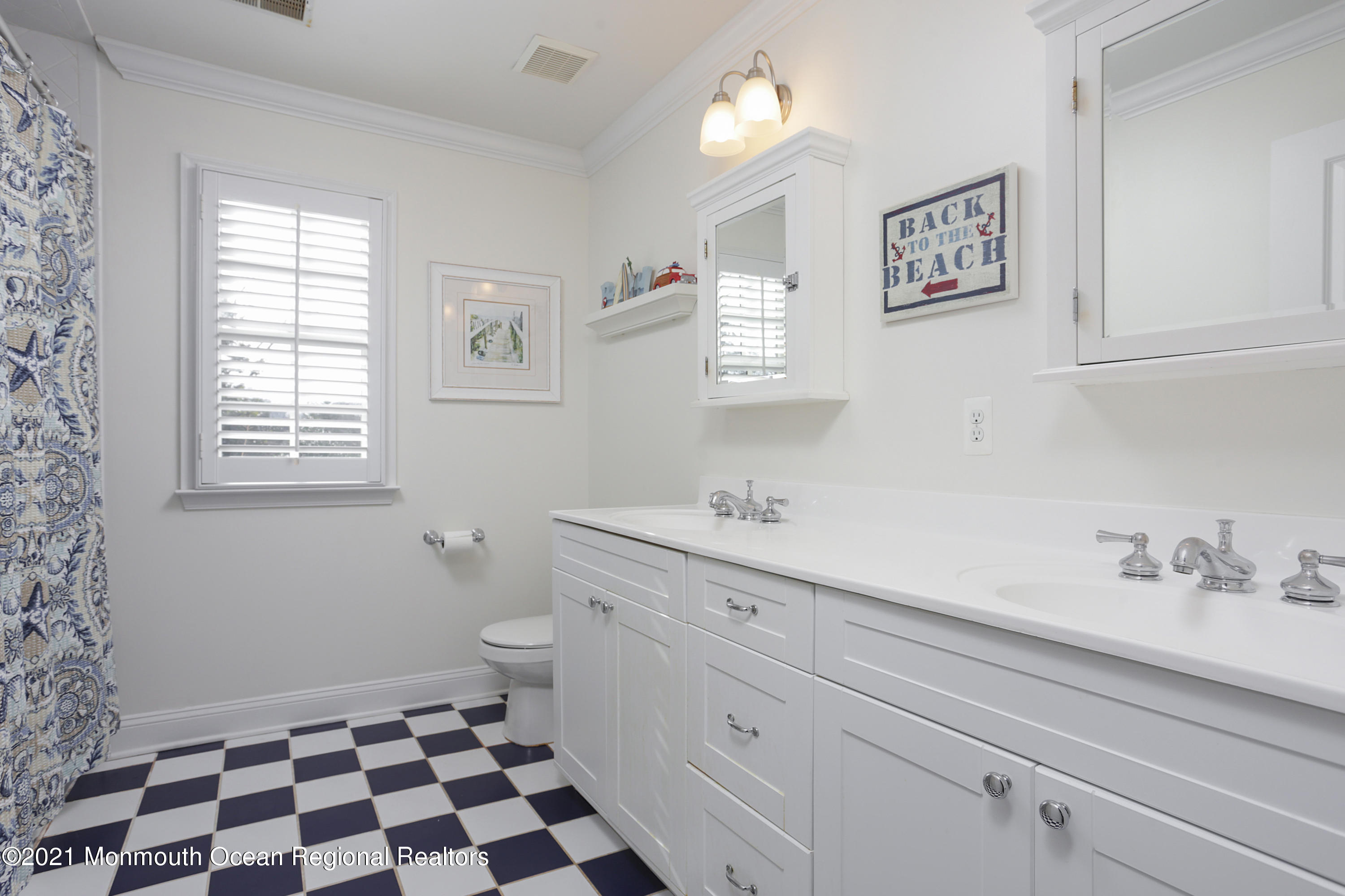 147 Black Point Road Rumson, NJ 07760 - Photo 27 of 34 Full Bathroom