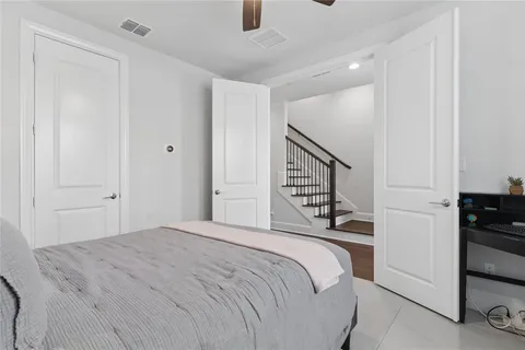 $659,900 | 625 Dalton Lane, Irving, TX 75039