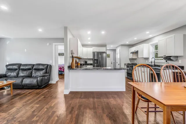 $409,900 | 79 Country Club Road, Norway, ME 04268