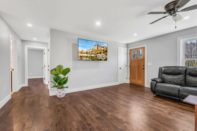 $409,900 | 79 Country Club Road, Norway, ME 04268