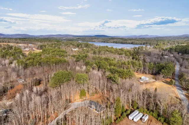 $409,900 | 79 Country Club Road, Norway, ME 04268